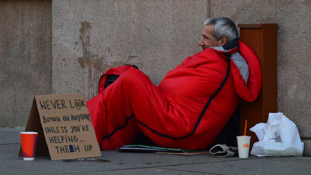 How Recycled Clothing Banks will be helping the homeless in 2024